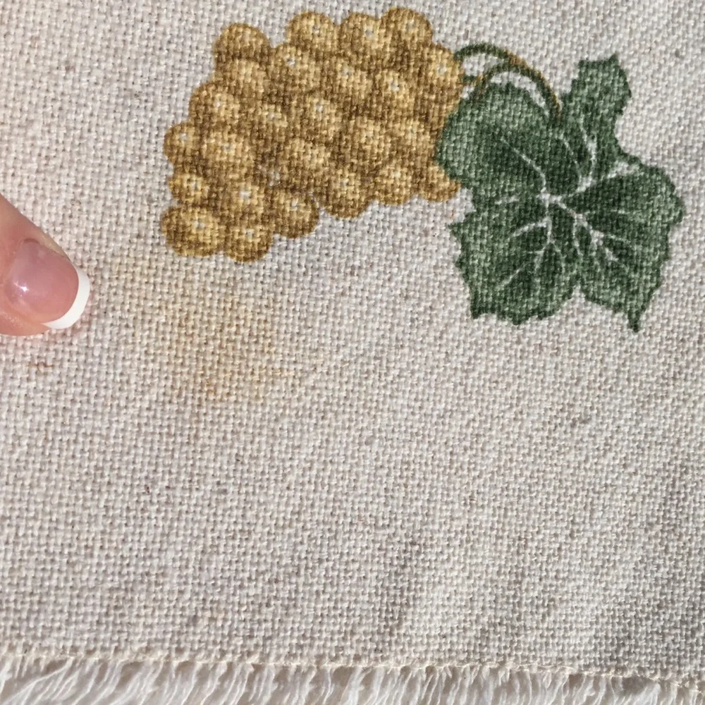Vintage Monticello Grape Linen Towel/Napkin (4)